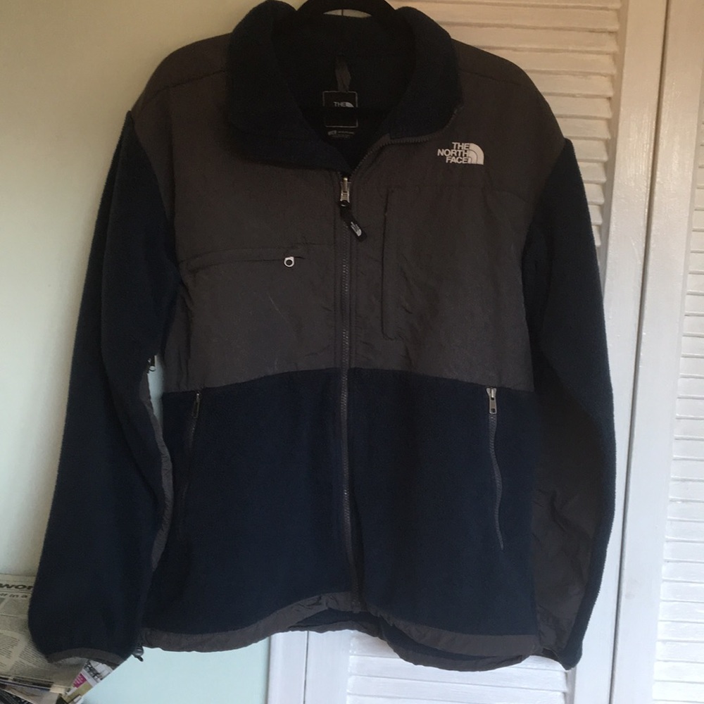 Navy Blue North Face Men’s Denali Jacket